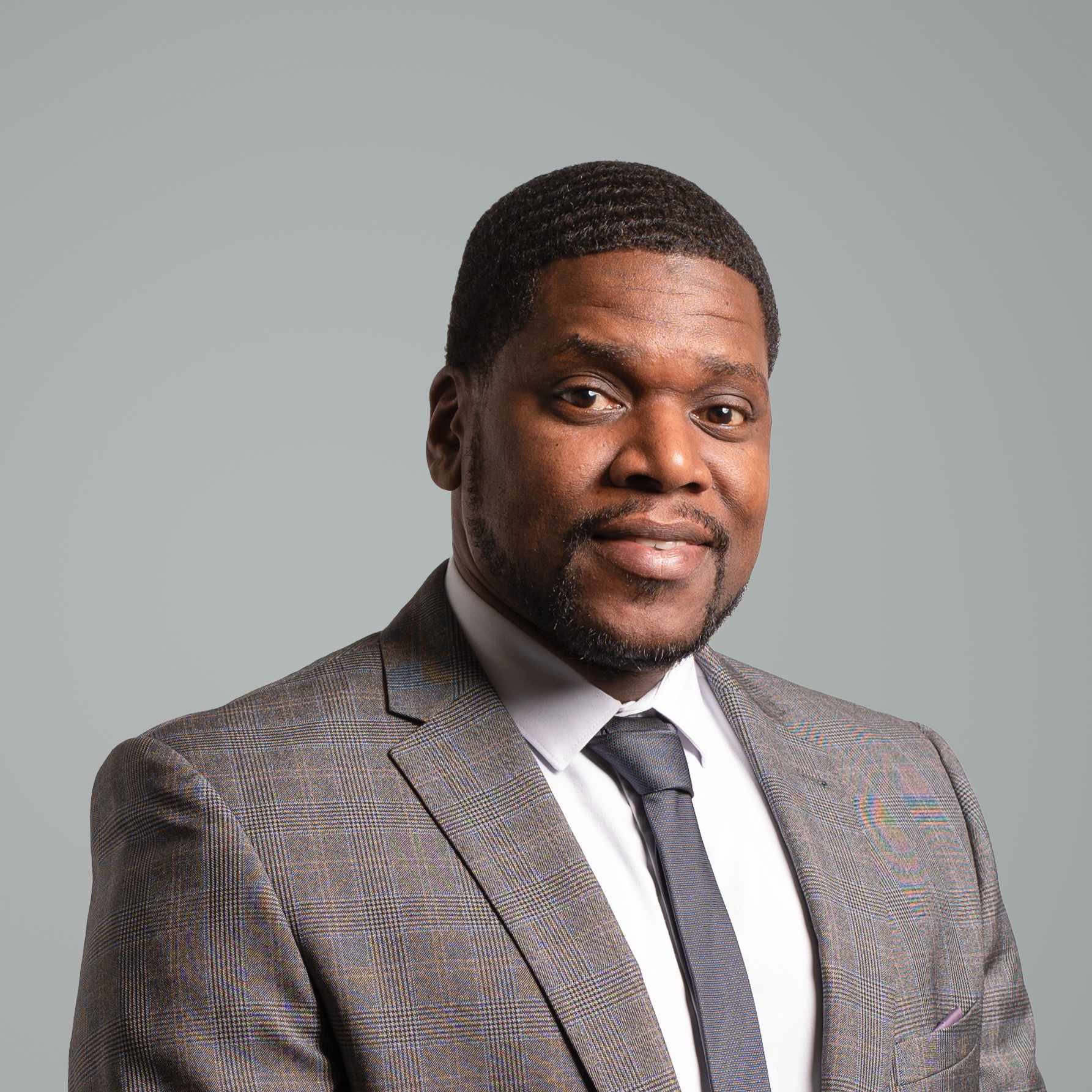 Arnold Hoyer Associate Director